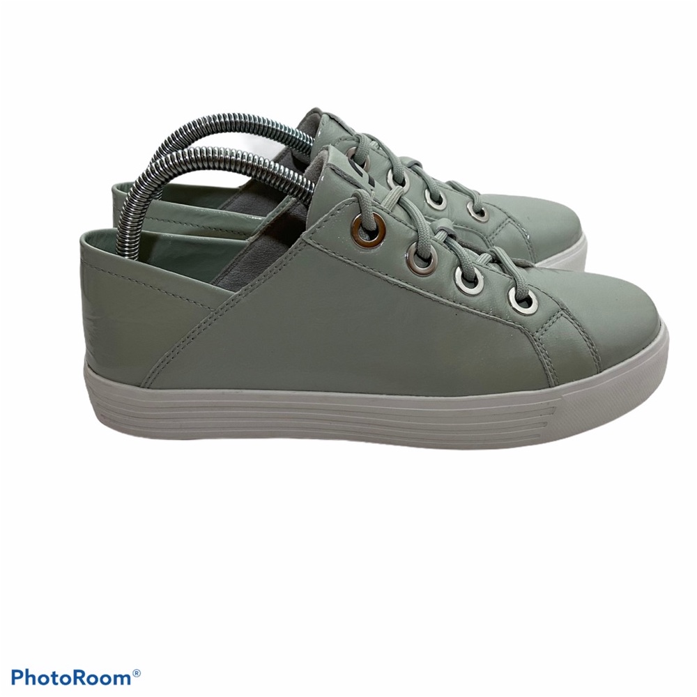 Earth Rosewood Cedarwood Platform Women’s  Sneaker